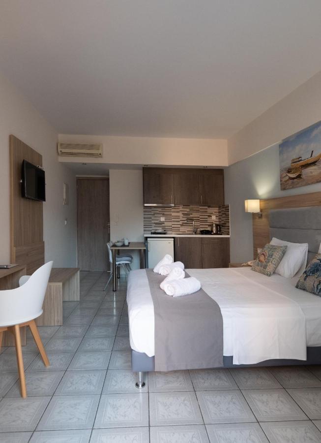 Aristo Apts Hersonissos  Exterior photo